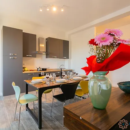 公寓 Fifth Floor Flat By Apulia *