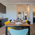 Fifth Floor Flat By Apulia * Bari