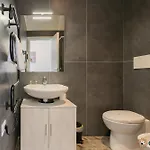 Fifth Floor Flat By Apulia Appartamento Bari