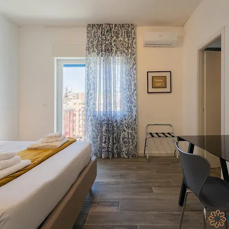 Fifth Floor Flat By Apulia Apartment