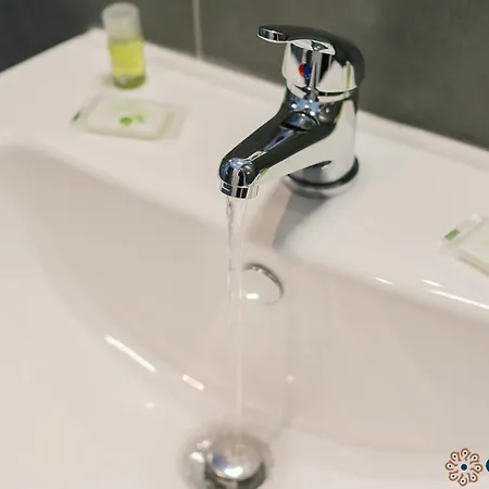 Fifth Floor Flat By Apulia Apartamento Bari