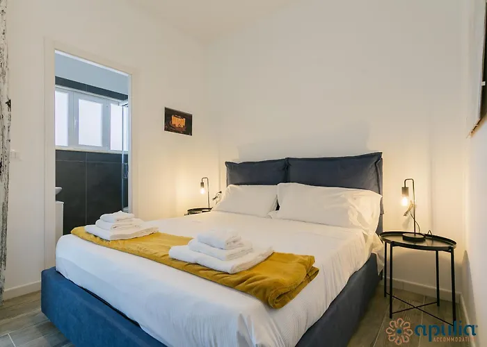 Fifth Floor Flat By Apulia